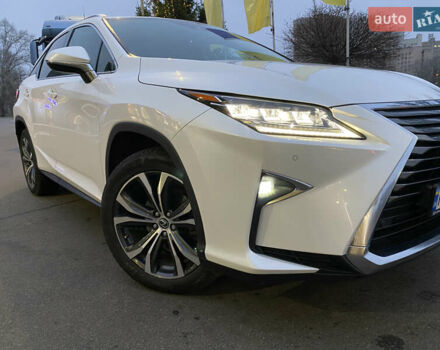Білий Лексус РХ, об'ємом двигуна 2 л та пробігом 52 тис. км за 42500 $, фото 23 на Automoto.ua