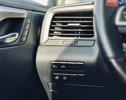 Білий Лексус РХ, об'ємом двигуна 3.46 л та пробігом 125 тис. км за 34000 $, фото 46 на Automoto.ua