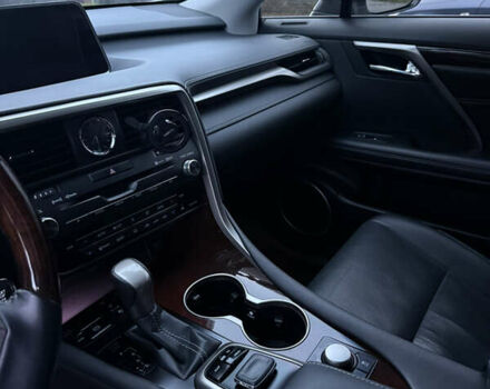 Белый Лексус РХ, объемом двигателя 3.5 л и пробегом 180 тыс. км за 32500 $, фото 11 на Automoto.ua