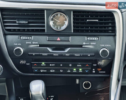 Білий Лексус РХ, об'ємом двигуна 3.46 л та пробігом 125 тис. км за 34000 $, фото 29 на Automoto.ua