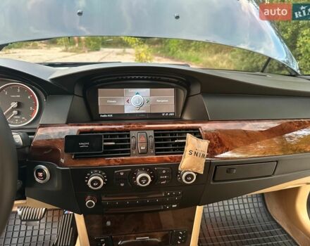 Белый Лексус РХ, объемом двигателя 2 л и пробегом 108 тыс. км за 33500 $, фото 15 на Automoto.ua