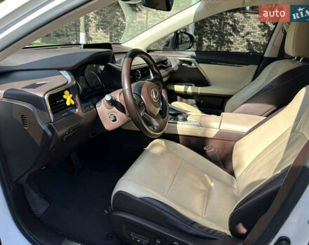 Білий Лексус РХ, об'ємом двигуна 2 л та пробігом 150 тис. км за 33200 $, фото 14 на Automoto.ua