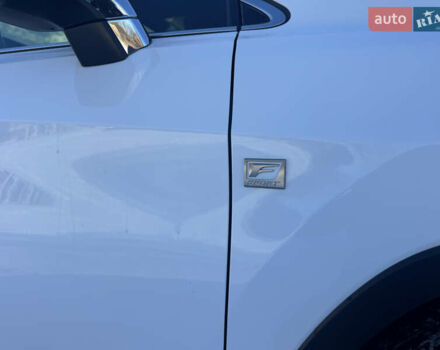 Білий Лексус РХ, об'ємом двигуна 3.46 л та пробігом 131 тис. км за 33500 $, фото 7 на Automoto.ua