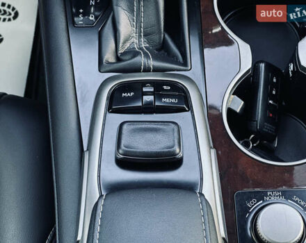 Білий Лексус РХ, об'ємом двигуна 3.46 л та пробігом 125 тис. км за 34000 $, фото 48 на Automoto.ua