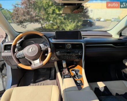 Білий Лексус РХ, об'ємом двигуна 3.46 л та пробігом 130 тис. км за 28900 $, фото 26 на Automoto.ua