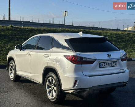 Белый Лексус РХ, объемом двигателя 3.46 л и пробегом 61 тыс. км за 28900 $, фото 5 на Automoto.ua