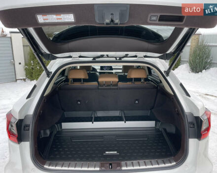 Белый Лексус РХ, объемом двигателя 2 л и пробегом 127 тыс. км за 28700 $, фото 30 на Automoto.ua