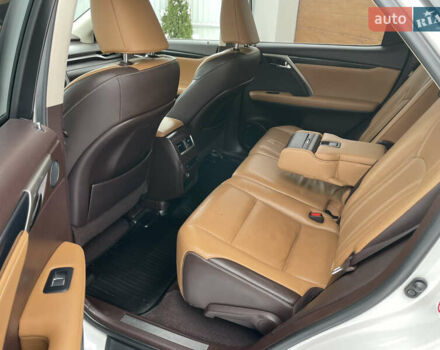 Белый Лексус РХ, объемом двигателя 2 л и пробегом 127 тыс. км за 28700 $, фото 22 на Automoto.ua