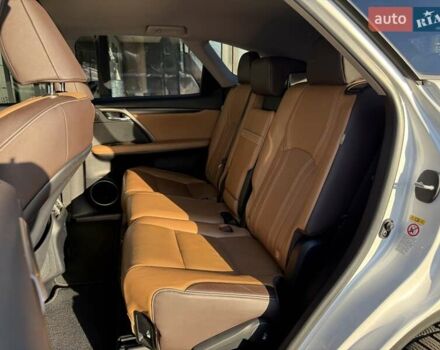 Білий Лексус РХ, об'ємом двигуна 3.5 л та пробігом 62 тис. км за 35500 $, фото 32 на Automoto.ua