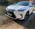 Белый Лексус РХ, объемом двигателя 2 л и пробегом 52 тыс. км за 38000 $, фото 2 на Automoto.ua