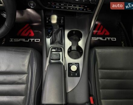 Білий Лексус РХ, об'ємом двигуна 3.46 л та пробігом 86 тис. км за 38900 $, фото 29 на Automoto.ua