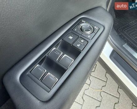 Белый Лексус РХ, объемом двигателя 2 л и пробегом 112 тыс. км за 44000 $, фото 60 на Automoto.ua