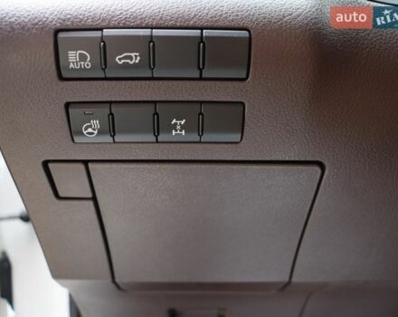 Білий Лексус РХ, об'ємом двигуна 2 л та пробігом 32 тис. км за 39900 $, фото 13 на Automoto.ua