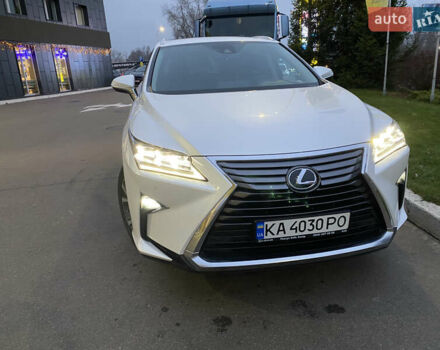 Білий Лексус РХ, об'ємом двигуна 2 л та пробігом 52 тис. км за 42500 $, фото 25 на Automoto.ua