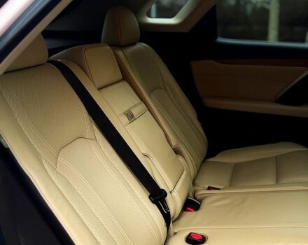 Белый Лексус РХ, объемом двигателя 3.5 л и пробегом 49 тыс. км за 37000 $, фото 9 на Automoto.ua