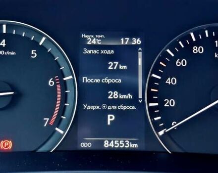 Белый Лексус РХ, объемом двигателя 2 л и пробегом 84 тыс. км за 33800 $, фото 25 на Automoto.ua