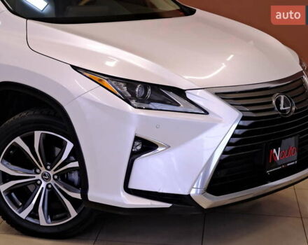 Белый Лексус РХ, объемом двигателя 3.46 л и пробегом 48 тыс. км за 36900 $, фото 6 на Automoto.ua