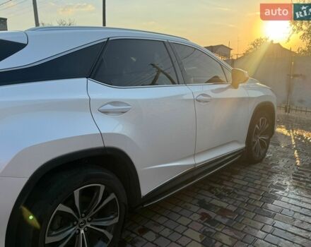 Білий Лексус РХ, об'ємом двигуна 2 л та пробігом 169 тис. км за 31000 $, фото 5 на Automoto.ua