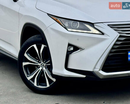 Лексус РХ 2018 в Киеве на Automoto.ua Белый Лексус РХ, объемом двигателя 3.46 л и пробегом 135 тыс. км за 29999 $, фото 8 на Automoto.ua