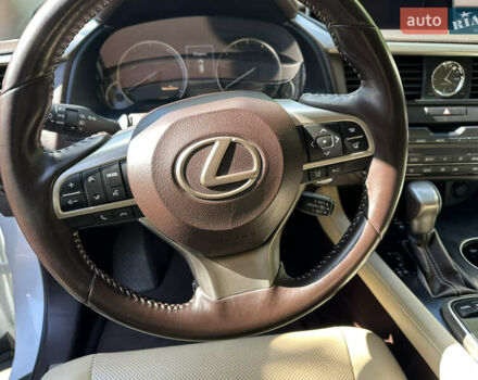 Білий Лексус РХ, об'ємом двигуна 2 л та пробігом 150 тис. км за 33200 $, фото 9 на Automoto.ua