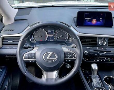 Білий Лексус РХ, об'ємом двигуна 2 л та пробігом 40 тис. км за 39255 $, фото 8 на Automoto.ua
