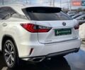 Белый Лексус РХ, объемом двигателя 2 л и пробегом 75 тыс. км за 35000 $, фото 7 на Automoto.ua