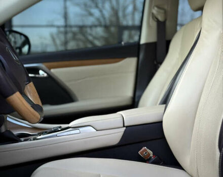 Белый Лексус РХ, объемом двигателя 3.46 л и пробегом 72 тыс. км за 34900 $, фото 22 на Automoto.ua