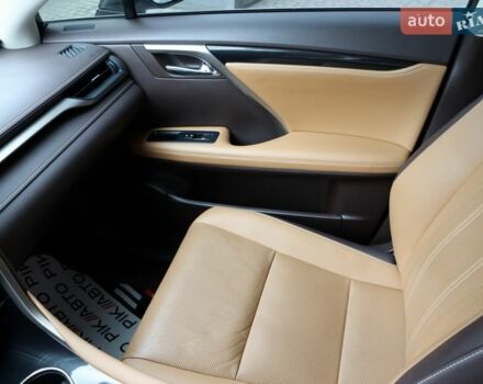 Білий Лексус РХ, об'ємом двигуна 2 л та пробігом 32 тис. км за 39900 $, фото 29 на Automoto.ua