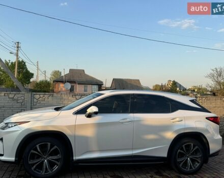 Білий Лексус РХ, об'ємом двигуна 2 л та пробігом 169 тис. км за 31000 $, фото 4 на Automoto.ua