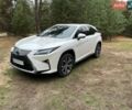 Білий Лексус РХ, об'ємом двигуна 2 л та пробігом 150 тис. км за 35500 $, фото 5 на Automoto.ua