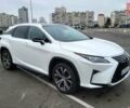 Белый Лексус РХ, объемом двигателя 2 л и пробегом 214 тыс. км за 29100 $, фото 3 на Automoto.ua