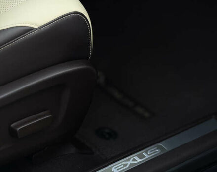 Белый Лексус РХ, объемом двигателя 3.46 л и пробегом 72 тыс. км за 34900 $, фото 27 на Automoto.ua