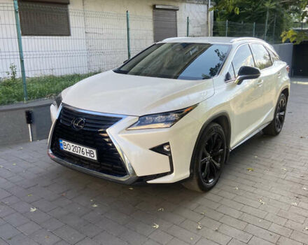 Белый Лексус РХ, объемом двигателя 2 л и пробегом 100 тыс. км за 30999 $, фото 2 на Automoto.ua