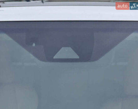 Лексус РХ 2018 в Киеве на Automoto.ua Белый Лексус РХ, объемом двигателя 3.46 л и пробегом 135 тыс. км за 29999 $, фото 22 на Automoto.ua