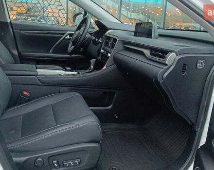 Белый Лексус РХ, объемом двигателя 2 л и пробегом 169 тыс. км за 29468 $, фото 5 на Automoto.ua