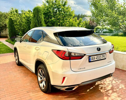 Білий Лексус РХ, об'ємом двигуна 2 л та пробігом 98 тис. км за 35000 $, фото 5 на Automoto.ua