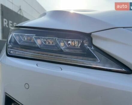 Белый Лексус РХ, объемом двигателя 2 л и пробегом 112 тыс. км за 44000 $, фото 14 на Automoto.ua