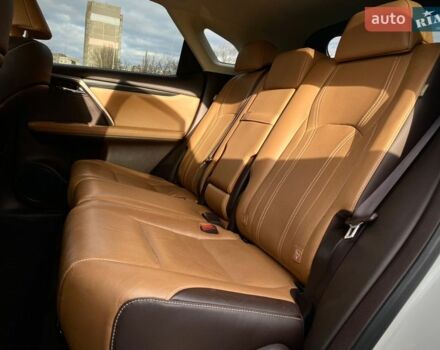 Білий Лексус РХ, об'ємом двигуна 2 л та пробігом 75 тис. км за 38000 $, фото 24 на Automoto.ua