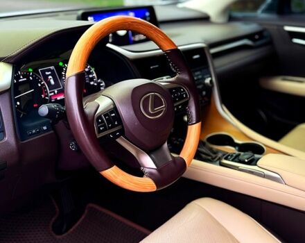 Белый Лексус РХ, объемом двигателя 3.5 л и пробегом 49 тыс. км за 37000 $, фото 8 на Automoto.ua