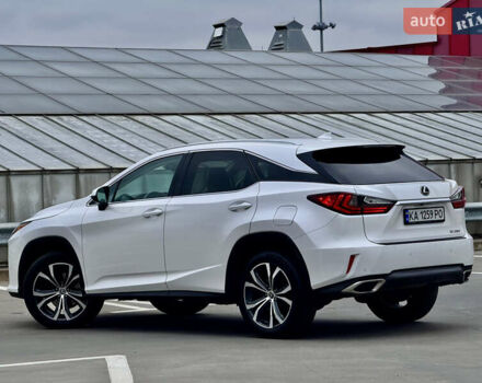 Лексус РХ 2018 в Киеве на Automoto.ua Белый Лексус РХ, объемом двигателя 3.46 л и пробегом 135 тыс. км за 29999 $, фото 17 на Automoto.ua