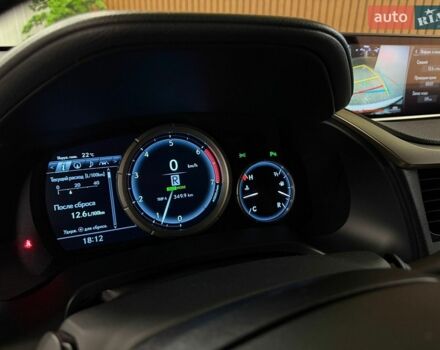 Білий Лексус РХ, об'ємом двигуна 2 л та пробігом 115 тис. км за 38500 $, фото 25 на Automoto.ua