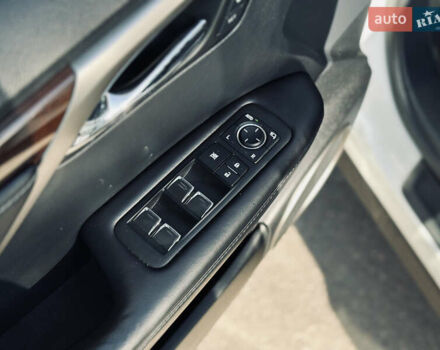 Білий Лексус РХ, об'ємом двигуна 3.46 л та пробігом 125 тис. км за 34000 $, фото 19 на Automoto.ua