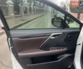 Білий Лексус РХ, об'ємом двигуна 2 л та пробігом 80 тис. км за 42000 $, фото 5 на Automoto.ua