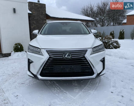 Белый Лексус РХ, объемом двигателя 2 л и пробегом 127 тыс. км за 28700 $, фото 1 на Automoto.ua