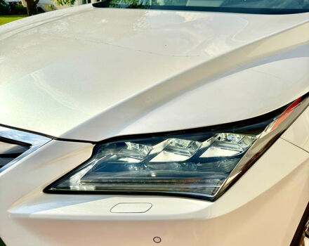 Білий Лексус РХ, об'ємом двигуна 2 л та пробігом 98 тис. км за 35000 $, фото 4 на Automoto.ua