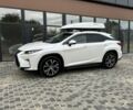 Белый Лексус РХ, объемом двигателя 2 л и пробегом 162 тыс. км за 33000 $, фото 4 на Automoto.ua