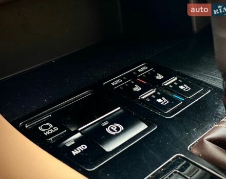 Білий Лексус РХ, об'ємом двигуна 2 л та пробігом 75 тис. км за 38000 $, фото 21 на Automoto.ua