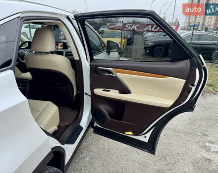 Белый Лексус РХ, объемом двигателя 3.5 л и пробегом 89 тыс. км за 39500 $, фото 47 на Automoto.ua