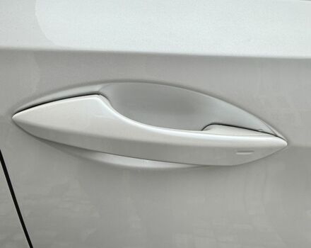 Лексус РХ 2019 у Софіївська Борщагівка на Automoto.ua Білий Лексус РХ, об'ємом двигуна 3.5 л та пробігом 77 тис. км за 44500 $, фото 6 на Automoto.ua