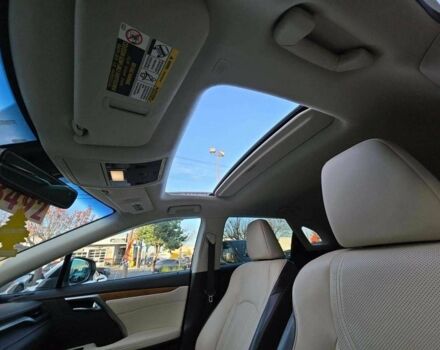 Белый Лексус РХ, объемом двигателя 0 л и пробегом 45 тыс. км за 28000 $, фото 6 на Automoto.ua